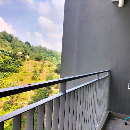 Hani Homestay Wifi Netflix Secure Parking Klia Usim Inti Aeon Mall Nilai Eksteriør billede
