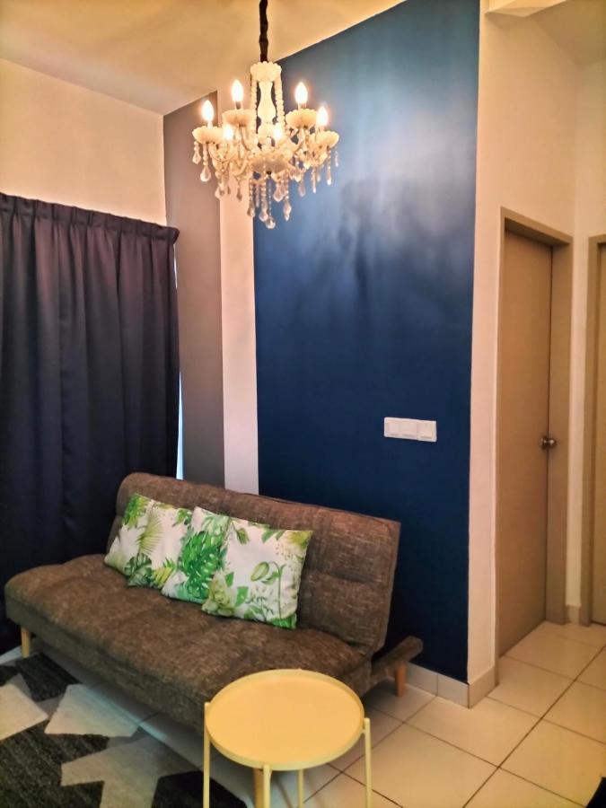 Hani Homestay Wifi Netflix Secure Parking Klia Usim Inti Aeon Mall Nilai Eksteriør billede
