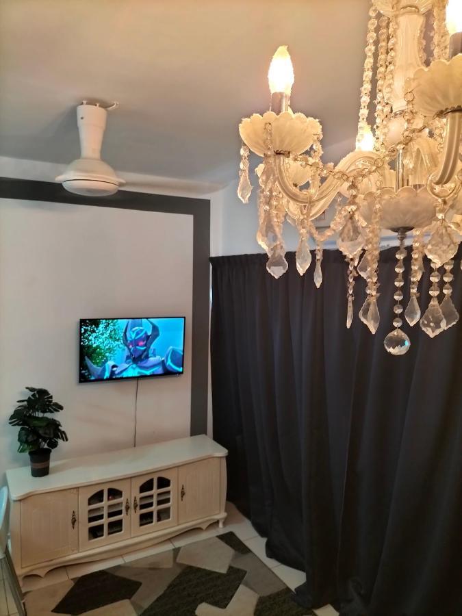 Hani Homestay Wifi Netflix Secure Parking Klia Usim Inti Aeon Mall Nilai Eksteriør billede